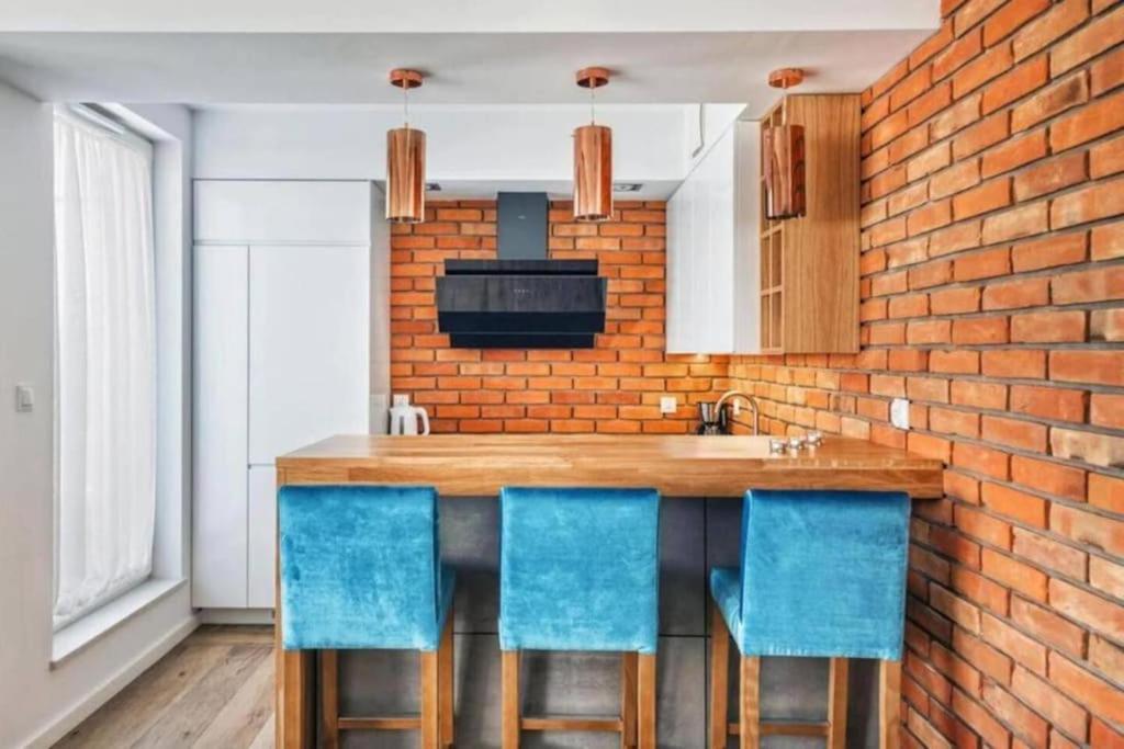 Close-central - One Bedroom With Balcony - Center - Sb12 Lejlighed